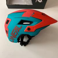 Casco MTB O’neal defender 2.0 helmet