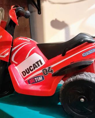 Moto Peg Perego Ducati gioco