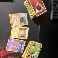 Pokemon chikorita,pikachu,nidoran e altre carte