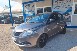 Lancia Ypsilon 1.2 69 CV 5 porte GPL Ecochic Plati