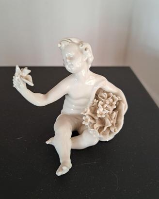 Capodimonte - putto in ceramica lucida