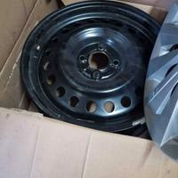 cerchi  da 16  nissan micra dacia