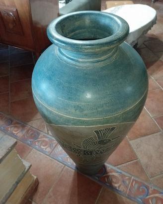 vaso anfora in terracotta