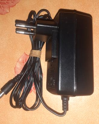 alimentatore esterno 18V 