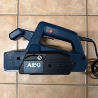 Pialla manuale  AEG