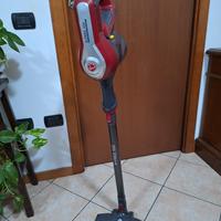 Scopaelettrica senza fili HOOVER