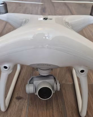DJI Phantom 4