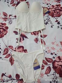 Corsetto classico intimo bianco