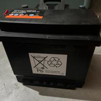 Batteria 12v 50a auto