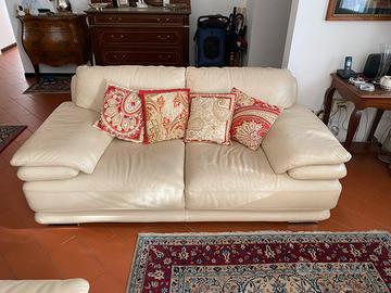 Divano in pelle 3 posti chateau d'ax beige
