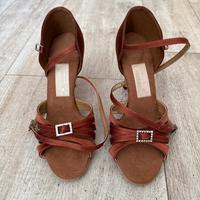 Scaroe da ballo da donna