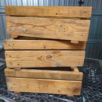   3vasi cassettiera in legno 