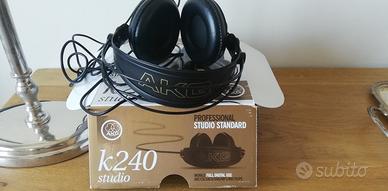 Cuffie con filo AKG K240