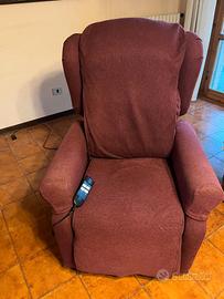 Poltrona Anziani 2 motori telecomando