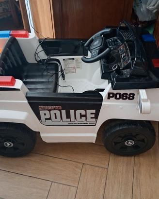 Auto polizia elettrica