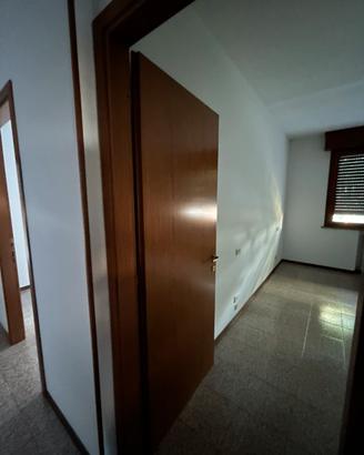 5 porte interne per appartamento