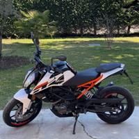 KTM 125 Duke