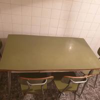 Tavola da pranzo cucina con cassetto e 3 sedie