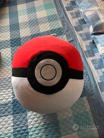 Peluche sfera pokemon