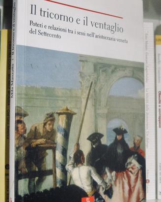 Il tricorno e il ventaglio