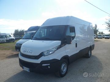 Iveco Daily 35s18 furgone medio alto