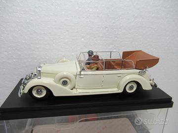 MERCEDES 770 K CABRIOLET 1938 + figura  Eva Braun