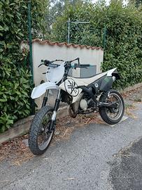 YAMAHA DT 50