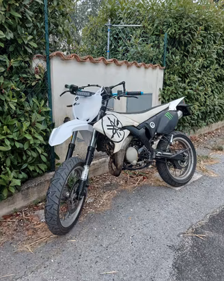 YAMAHA DT 50