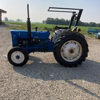 Trattore ford