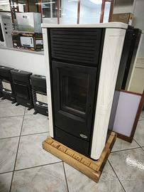 Stufa idro KARMEK ONE 27 kw idro 