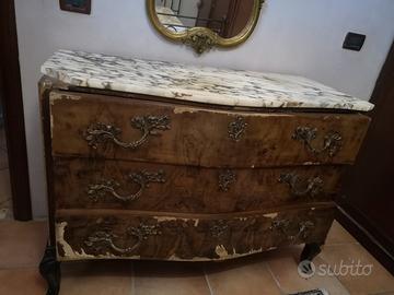 cassettone antico da restaurare 