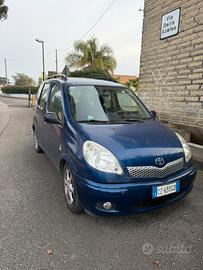 Toyota Yaris Verso