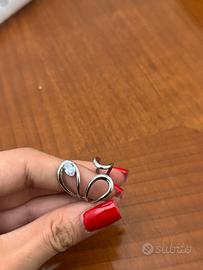 Anello con brillante