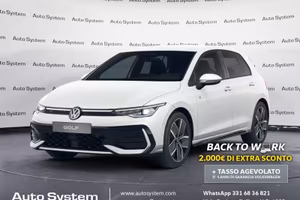 Volkswagen Golf 1.5 etsi R-Line Plus 150cv dsg