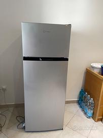 Frigorifero usato solo 3 mesi!