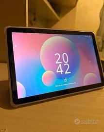 Tablet nuovo wifi con accessori