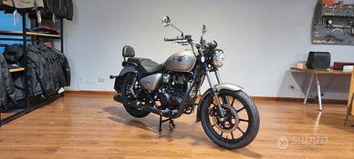 Royal Enfield Meteor Stellar Grey