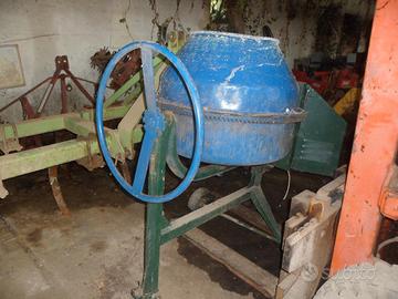 Macchina per betonata