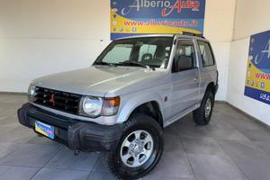 Mitsubishi Pajero 2.5 TDI Metal-top GLX
