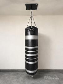 SACCO DA BOXE DOMYOS 25 KG COMPLETO DI SUPPORTO