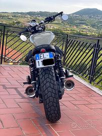 Moto guzzi v9 bobber