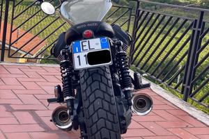 Moto guzzi v9 bobber