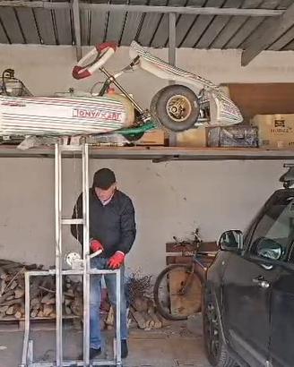 Carrello per go kart 2 versioni brevettato