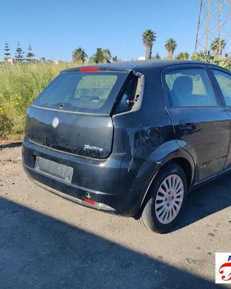 FIAT GRANDE PUNTO 199 1.3 D MULTIJET ricambi-