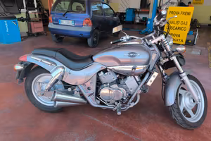  moto cilindrata 250