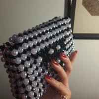 borsa clatch di perle