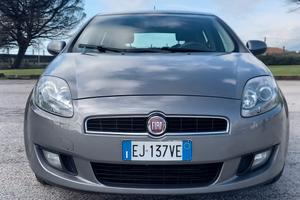 Bravo 1.6 multijet 120cv Emotion, full optional.