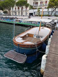 Gozzo Amalfitano Pinto 720