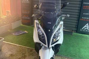 Kymco downtown 300 ie