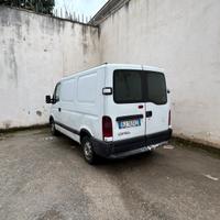 Vendo Opel movano anno 2002